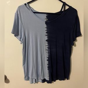 Light Blue and Navy Blue T-shirt Size 20 plus